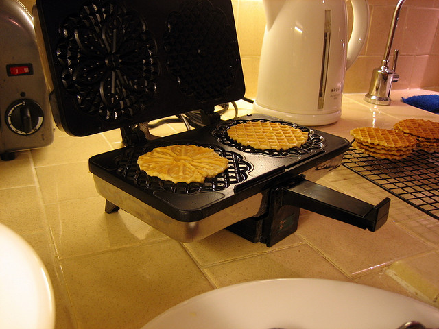 bake cookies in a waffle iron (photo by https://www.flickr.com/photos/waytru/)