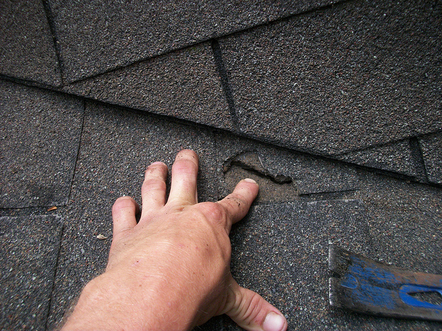 roof maintenance tips (photo by https://www.flickr.com/photos/roofing-contractors-raleigh-nc/)