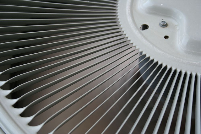 the most common air conditioner problems (photo by https://www.flickr.com/photos/furniture-san-antonio/)