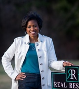 Tiffany Hill - one of the 15 best real estate agents in Indianapolis, Indiana
