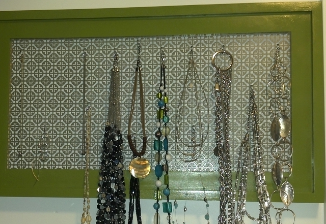 jewelry display board free plans