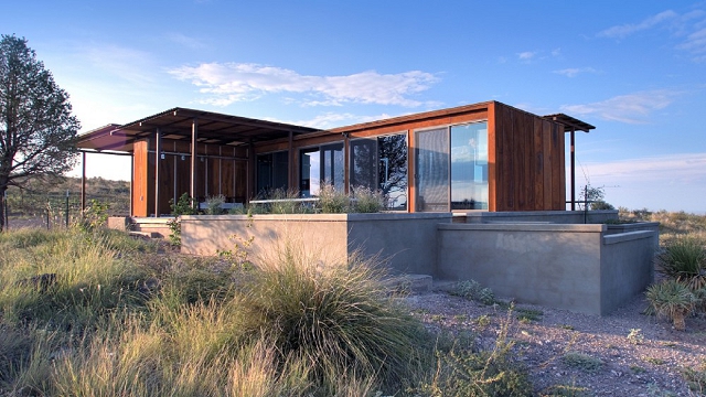 weehouse in marfa texas exterior