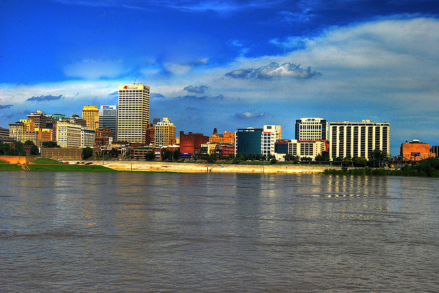 the 15 best realtors in memphis tn (photo by https://www.flickr.com/photos/noelpenn/)