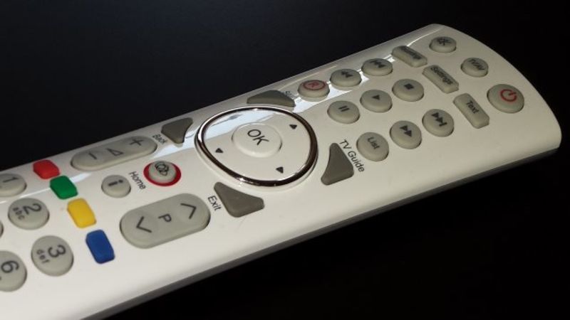 not cleaning your tv remote ways you're getting house cleaning wrong