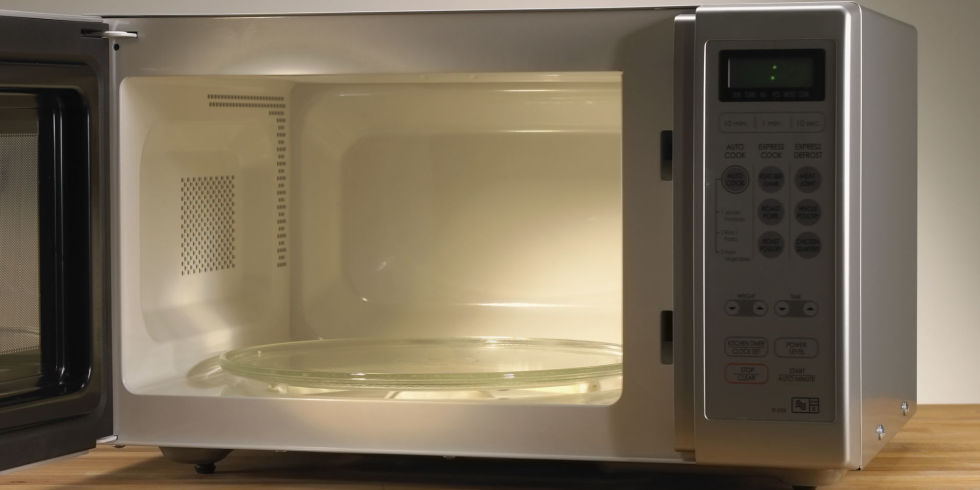 the lifespan of common household appliances and components how long will a microwave oven last? Photo by: http://www.goodhousekeeping.com/home/cleaning/tips/a17694/spring-cleaning-microwave-grime/