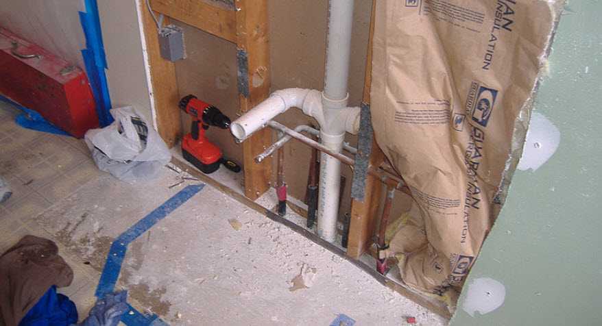 plumbing repair in wall
