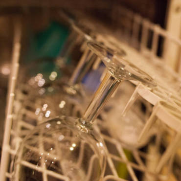 How to Clean Your Dishwasher
